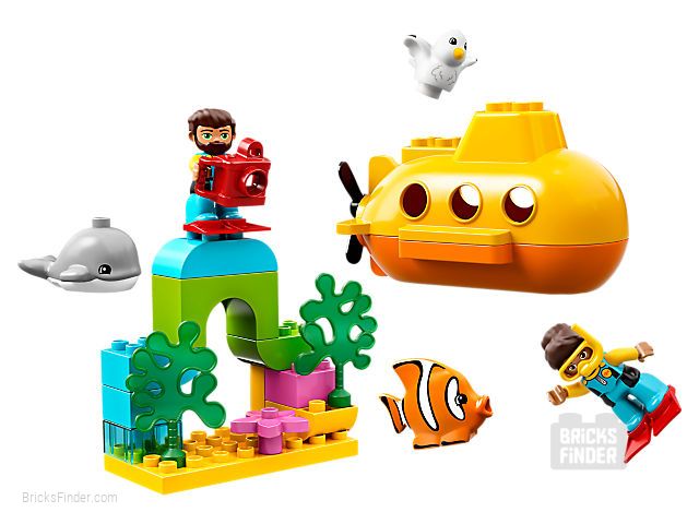 LEGO 10910 Submarine Adventure Image 1