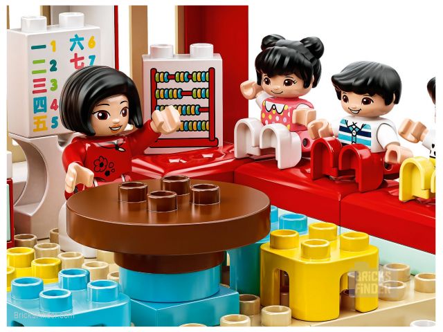 LEGO 10943 Happy Childhood Moments Image 1
