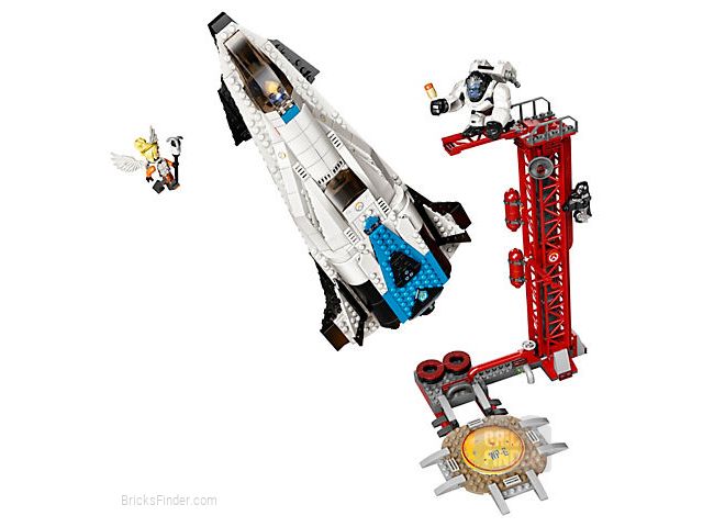 LEGO 75975 Watchpoint: Gibraltar Image 1