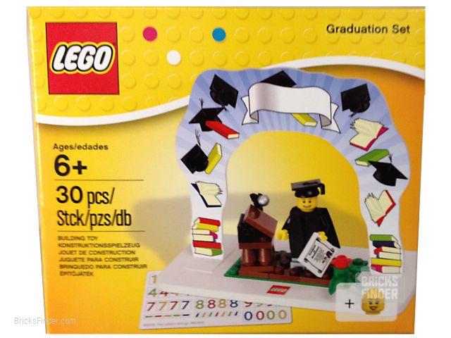 LEGO 850935 Classic Minifigure Graduation Set Box